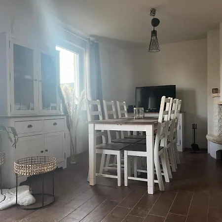 Ferienhaus Am Saaler Bodden 度假居