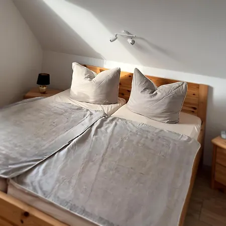 度假居 Ferienhaus Am Saaler Bodden Beiershagen